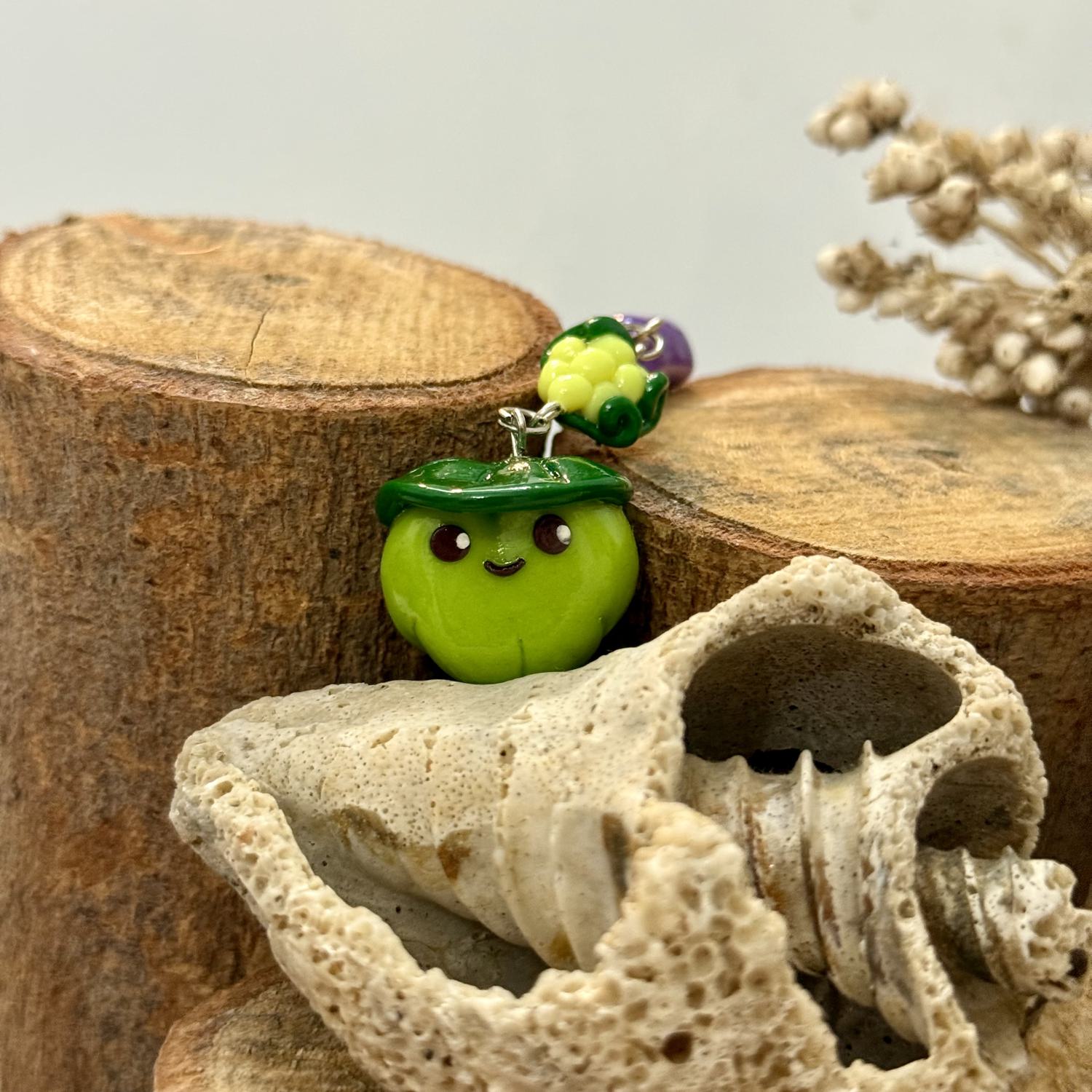Frog and Grapes II Keychain - Image 3