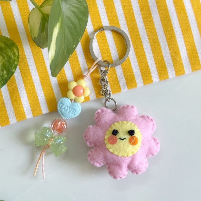 Flower Felt Keychain